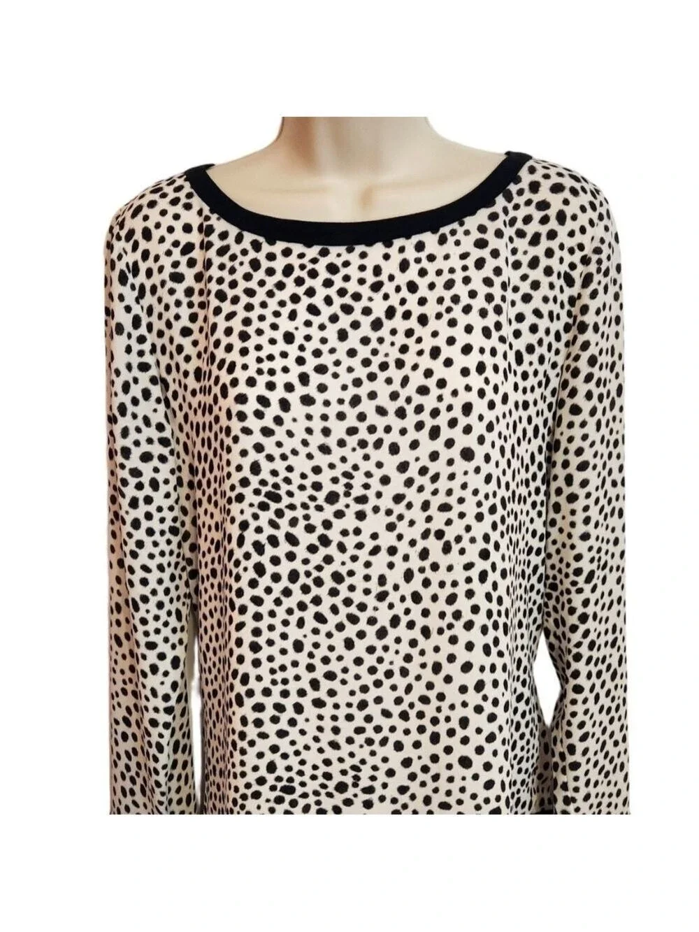 Ann Taylor LOFT White Black Dot Woven Blouse Small